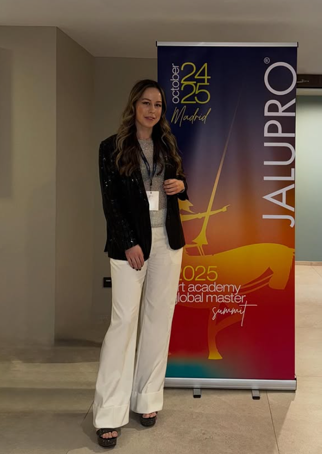 Dr Tamara Vesović - Stomatolog i specijalist estetske medicine